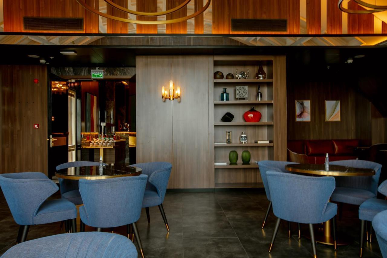 ホテル Intercontinental Baku By Ihg エクステリア 写真