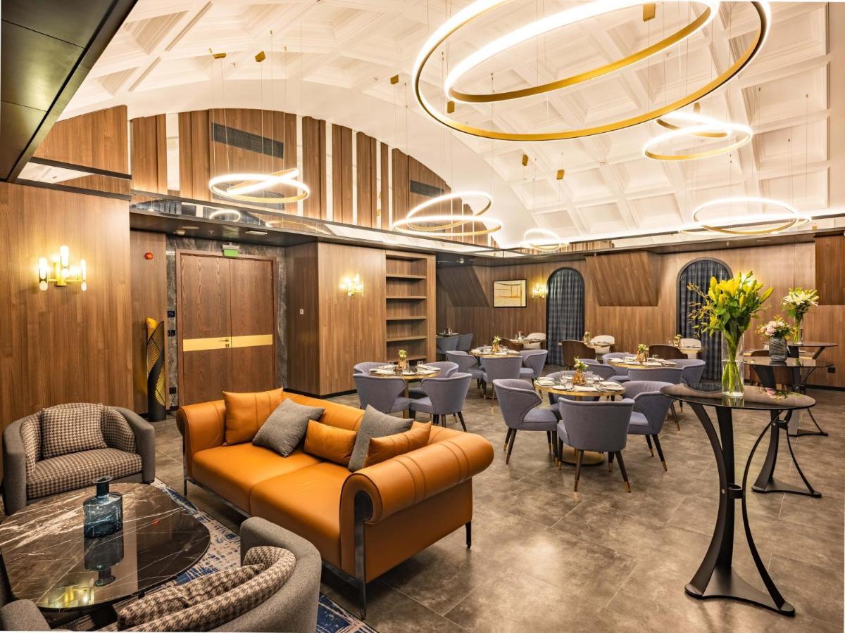 ホテル Intercontinental Baku By Ihg エクステリア 写真
