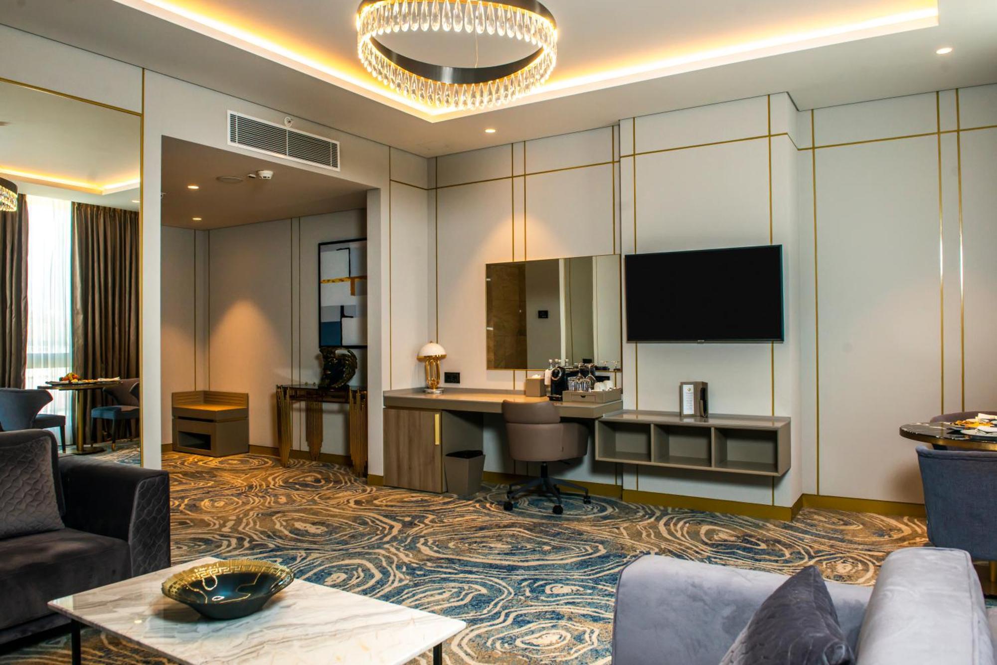 ホテル Intercontinental Baku By Ihg エクステリア 写真 Suite at the hotel